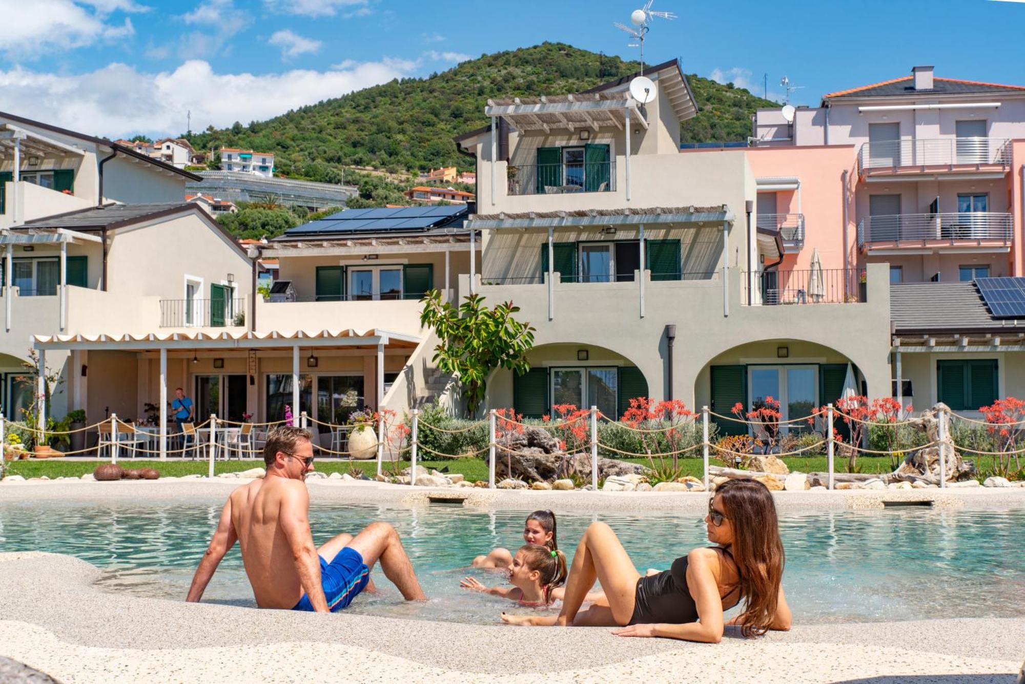 Barbaciiu Vacanze Green Pietra Ligure Zewnętrze zdjęcie